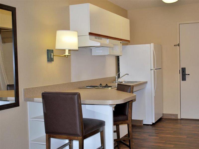 Extended Stay America Suites - Milwaukee - Brookfield Εξωτερικό φωτογραφία