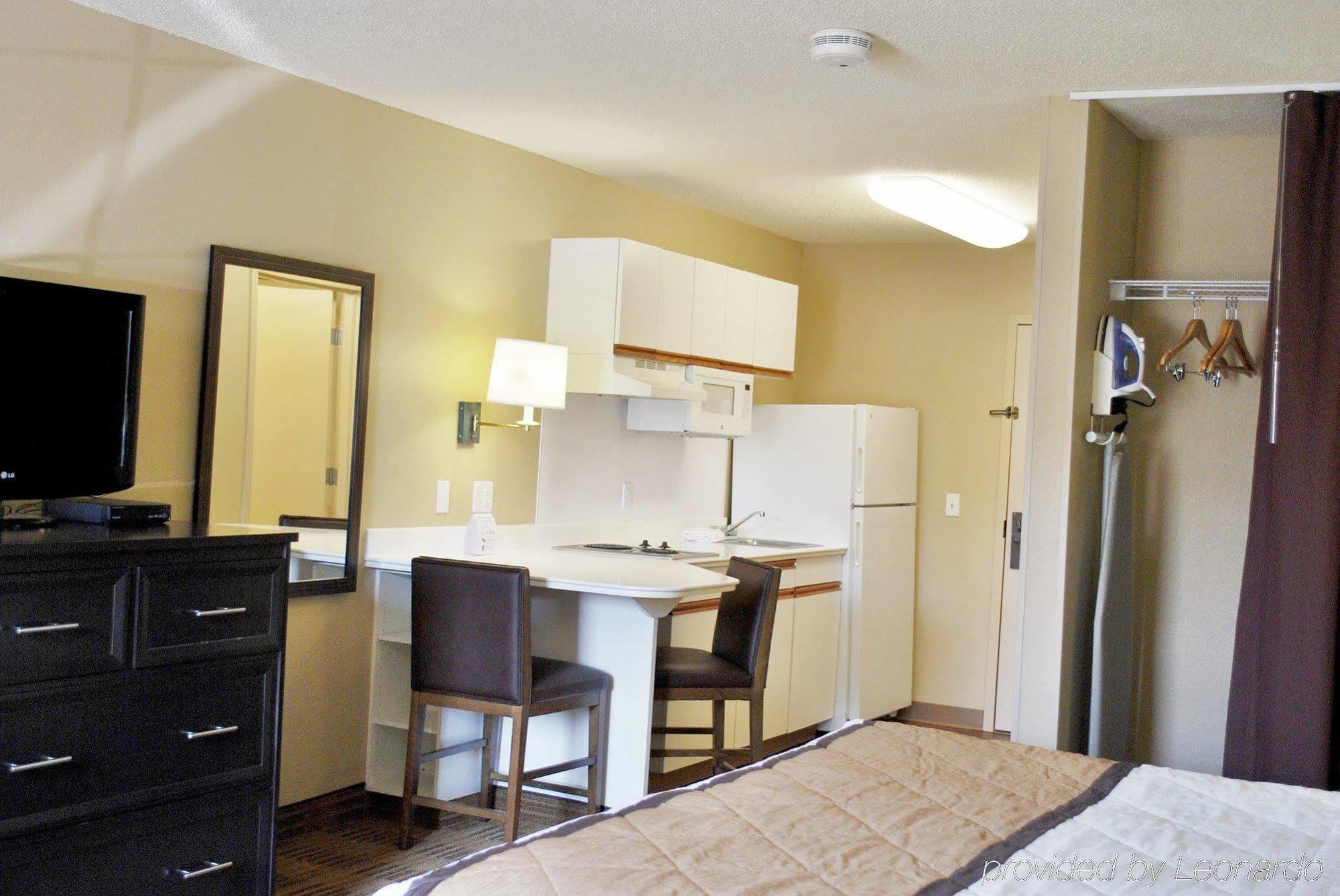Extended Stay America Suites - Milwaukee - Brookfield Εξωτερικό φωτογραφία